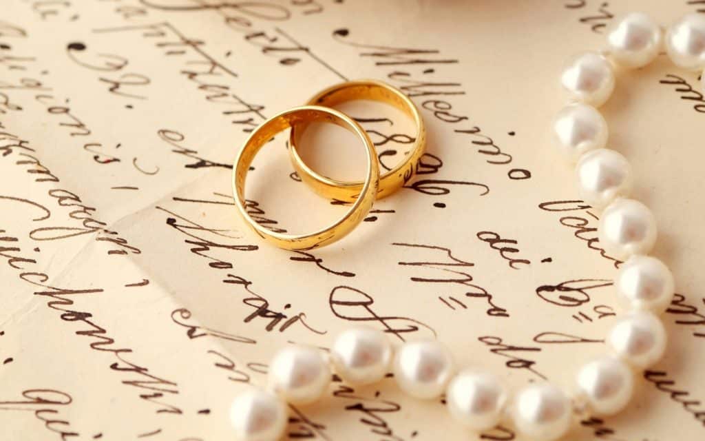 Gold-Wedding-Rings